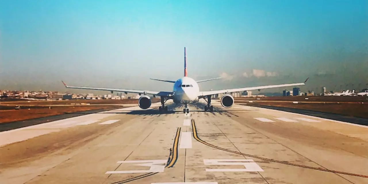 What are tips on the runway?