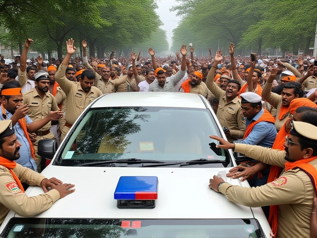 Congress burns Modi, Yogi images in Varanasi protest